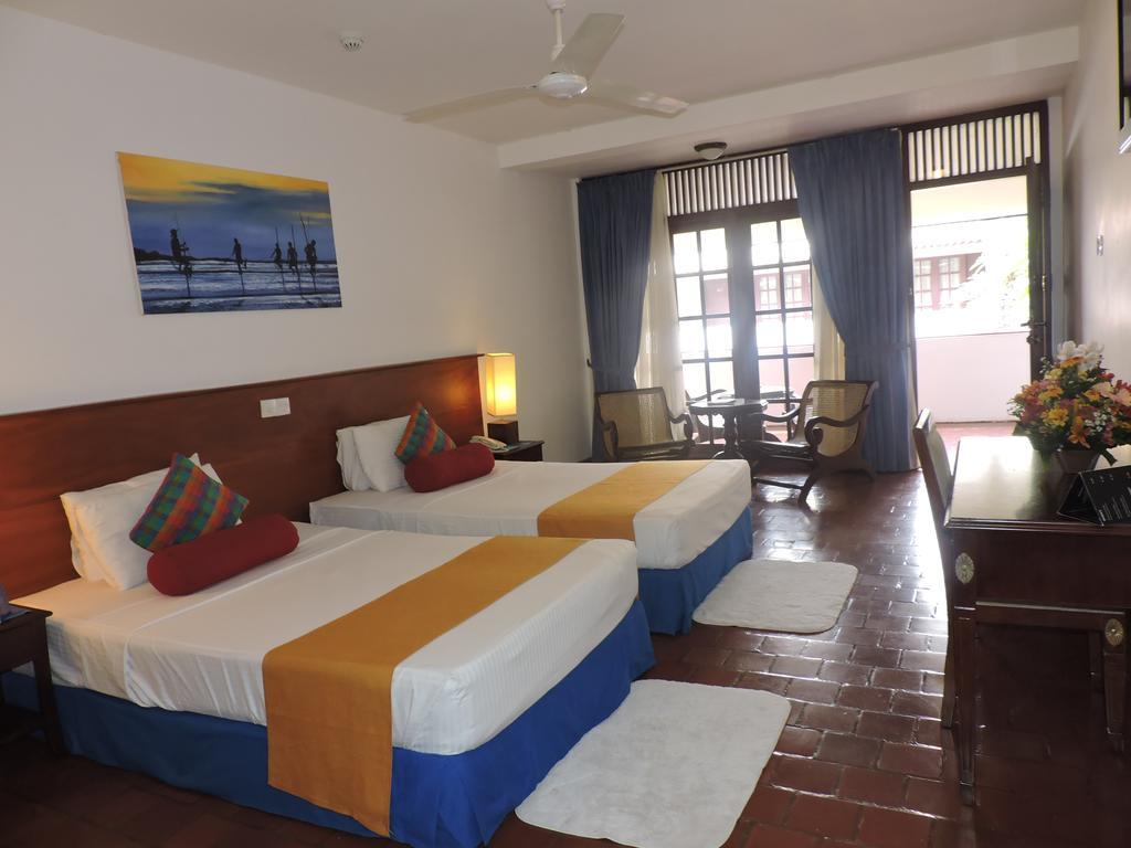 Catamaran Beach Hotel Негомбо Экстерьер фото