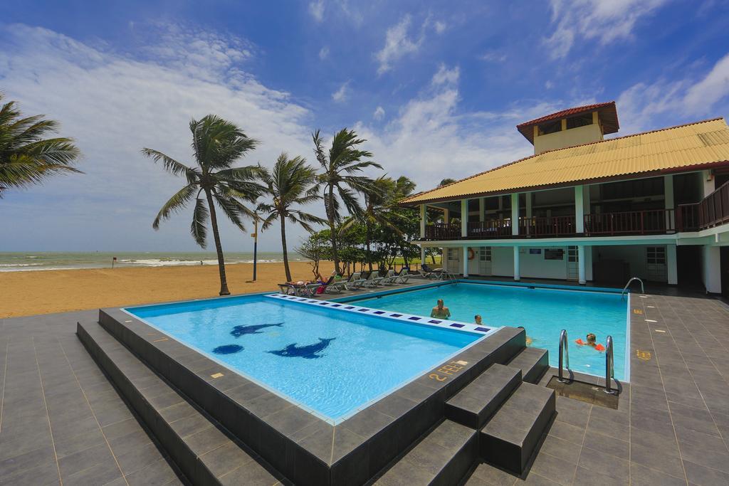 Catamaran Beach Hotel Негомбо Экстерьер фото