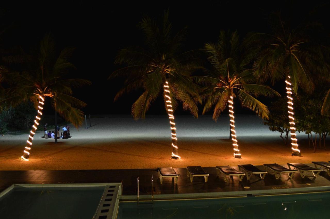 Catamaran Beach Hotel Негомбо Экстерьер фото